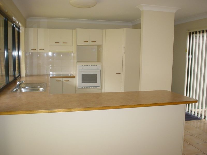 6 Blue Lagoon Court, Nerang QLD 4211