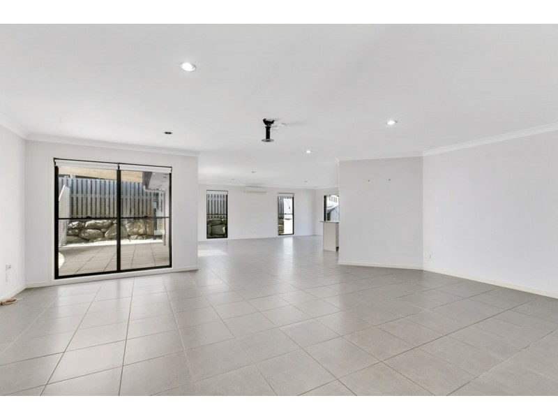 12 Parrot Court, Gilston QLD 4211