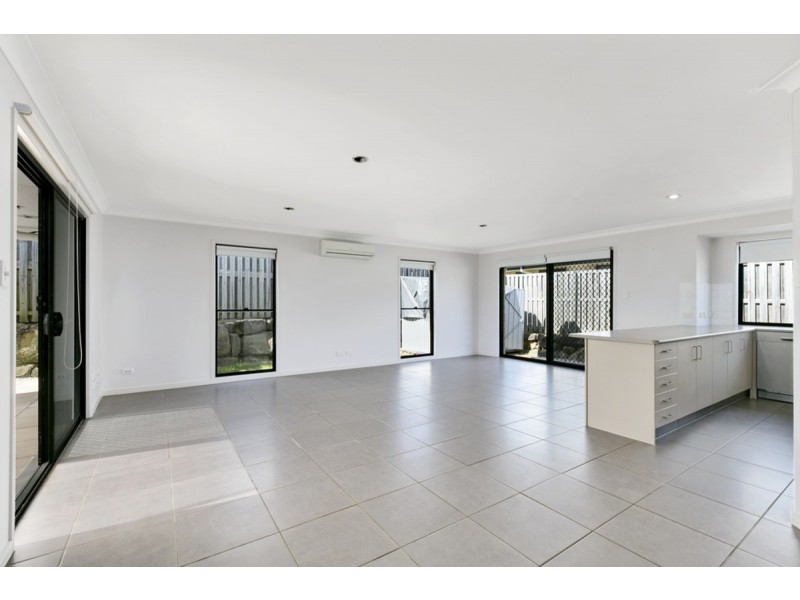 12 Parrot Court, Gilston QLD 4211