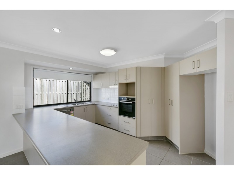 12 Parrot Court, Gilston QLD 4211