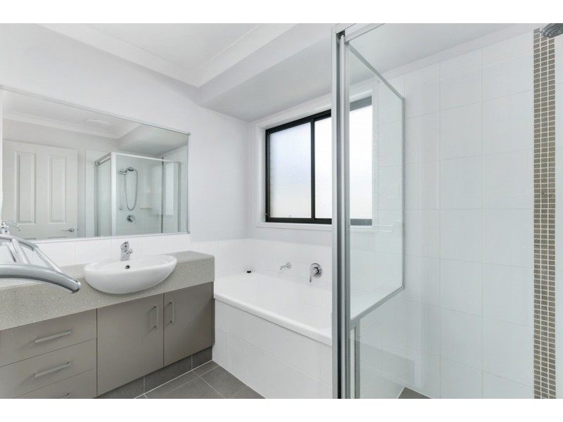 12 Parrot Court, Gilston QLD 4211