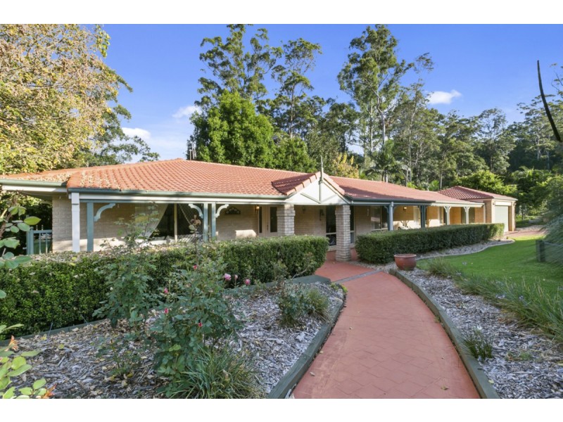 2 Newlands Court, Mount Nathan QLD 4211