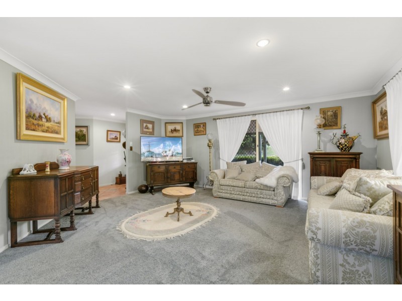 2 Newlands Court, Mount Nathan QLD 4211