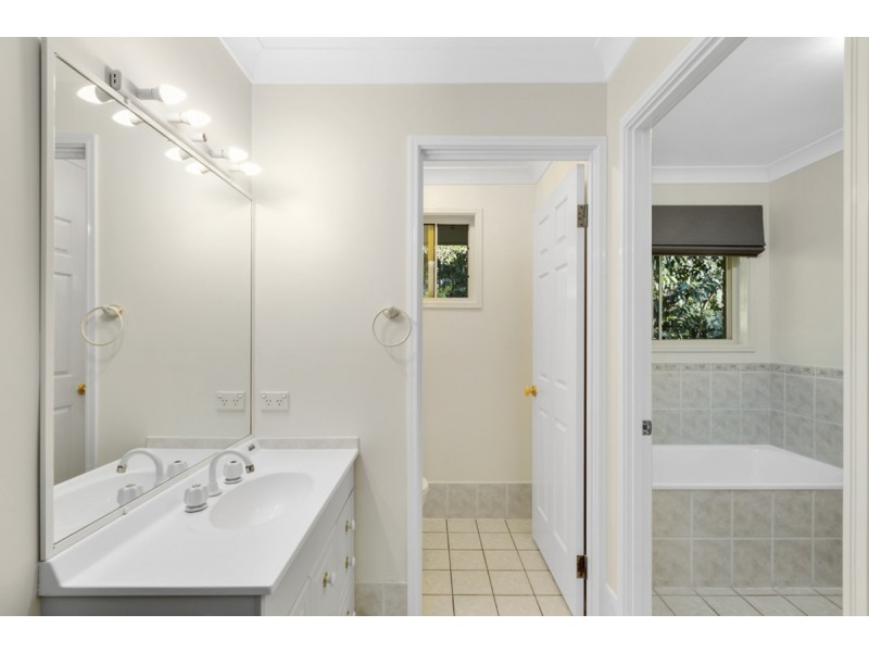 2 Newlands Court, Mount Nathan QLD 4211