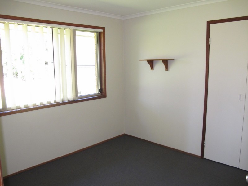 4 Leesa Court, Highland Park QLD 4211