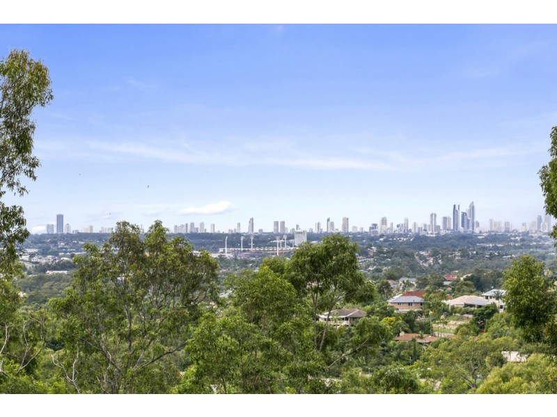 106 Armstrong Way, Highland Park QLD 4211