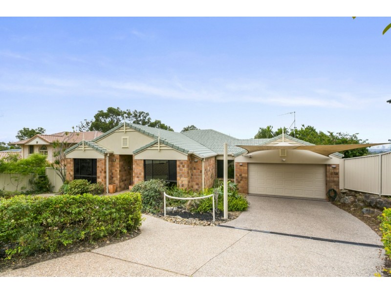 106 Armstrong Way, Highland Park QLD 4211