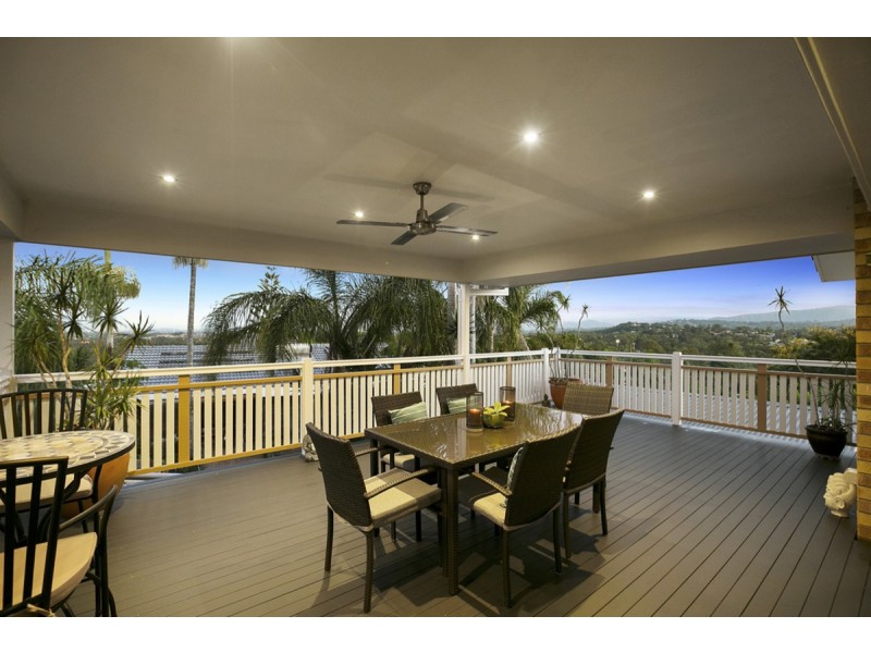 3 Wideview Court, Carrara QLD 4211