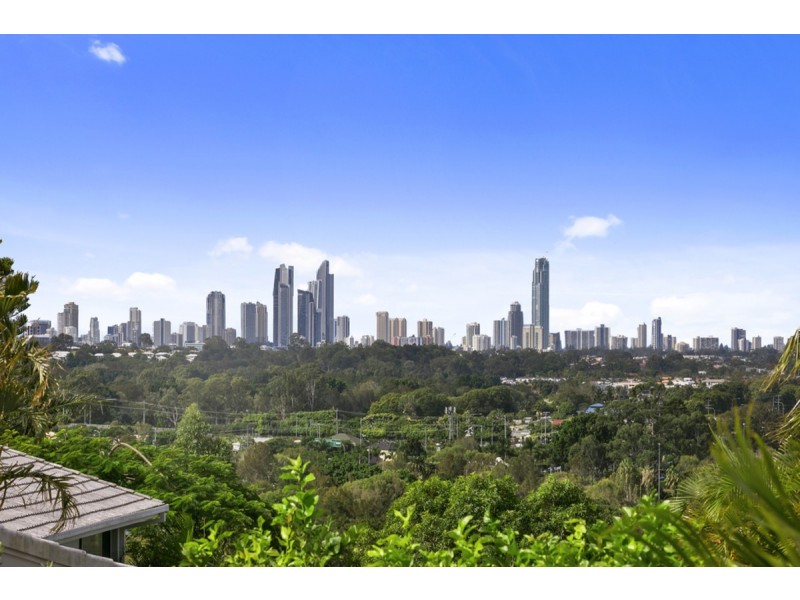 3 Wideview Court, Carrara QLD 4211