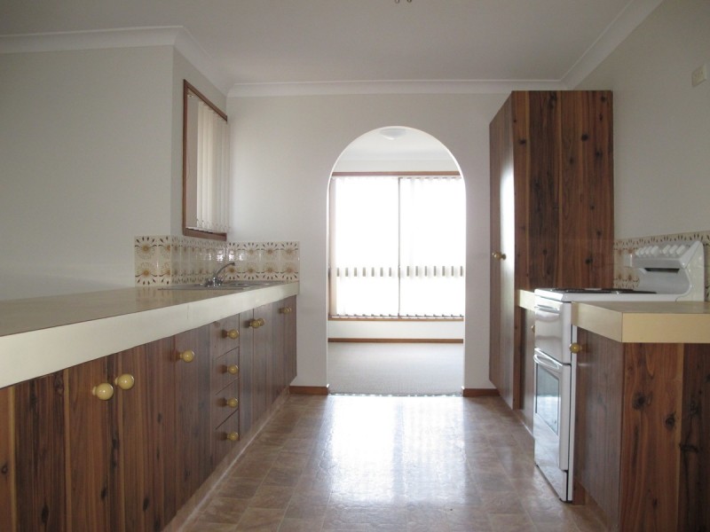 24 Explorers Way, Highland Park QLD 4211