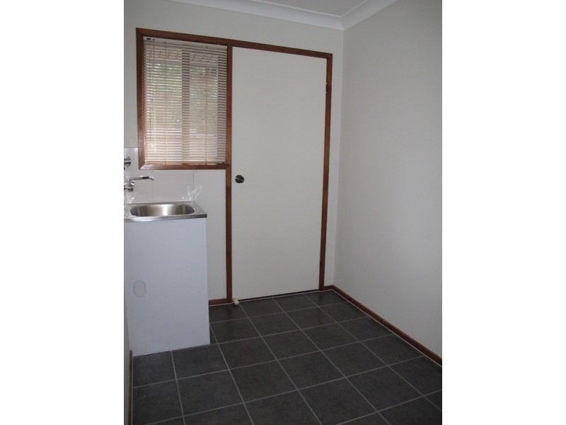 24 Explorers Way, Highland Park QLD 4211