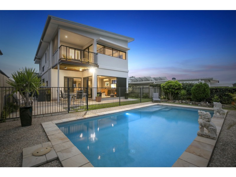 19 Zane Street, Molendinar QLD 4214