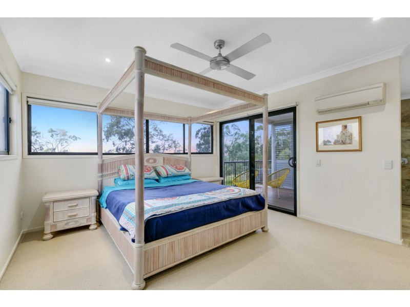 19 Zane Street, Molendinar QLD 4214