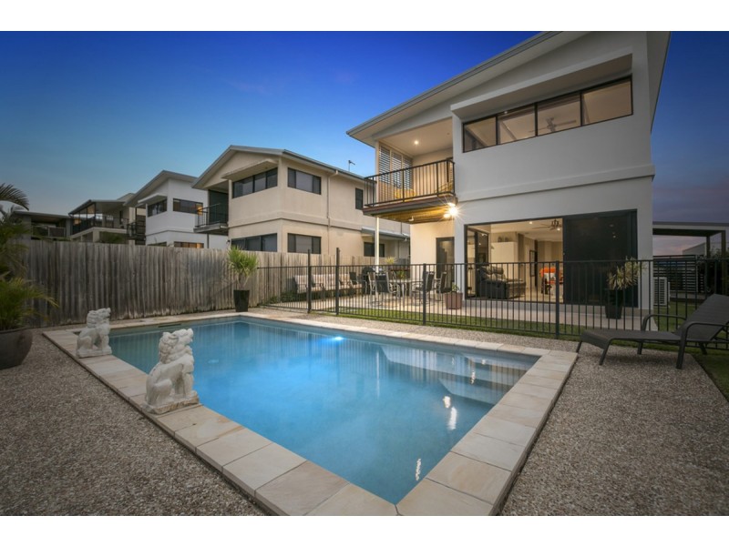 19 Zane Street, Molendinar QLD 4214