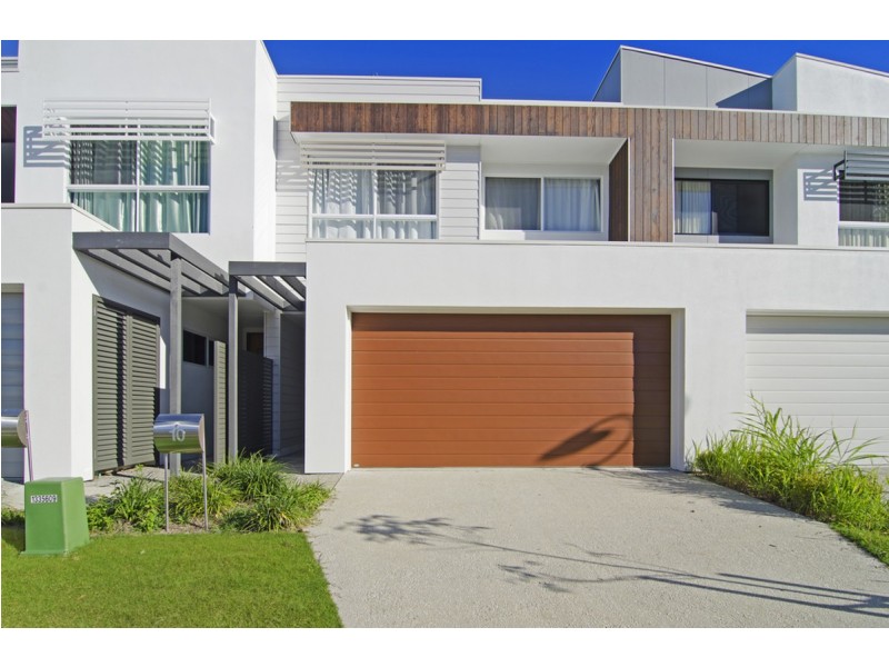 10 Florabella Drive, Robina QLD 4226