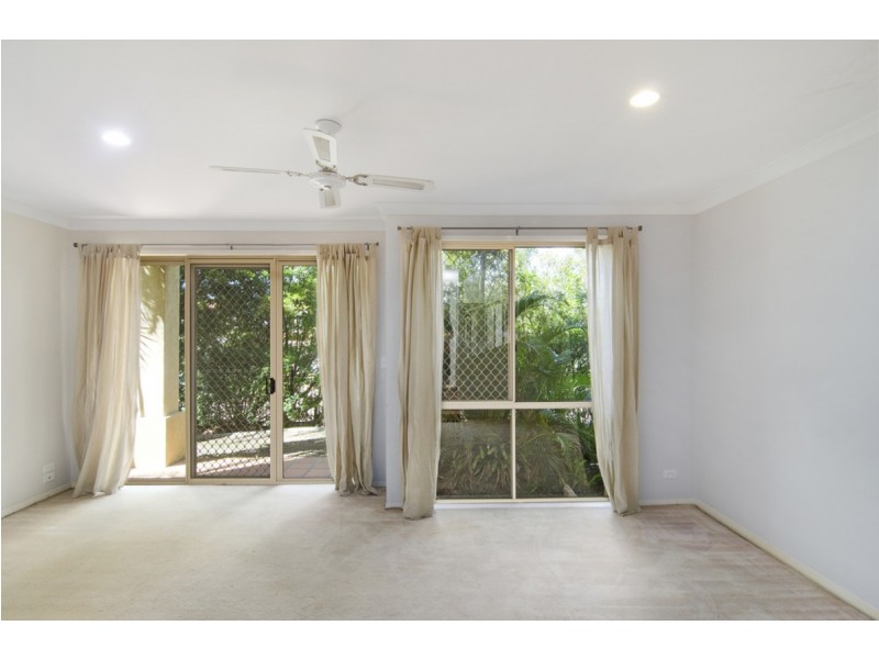 52/152 Palm Meadows Drive, Carrara QLD 4211