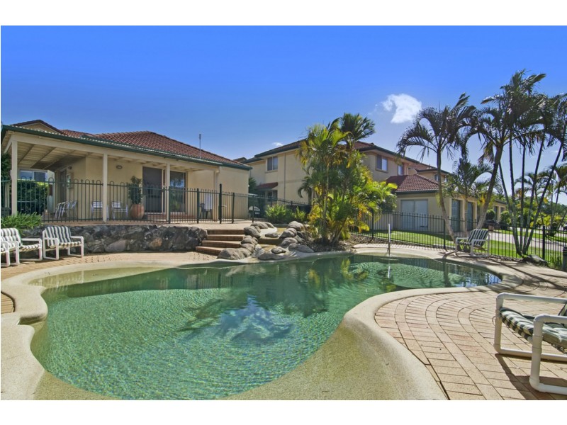 52/152 Palm Meadows Drive, Carrara QLD 4211