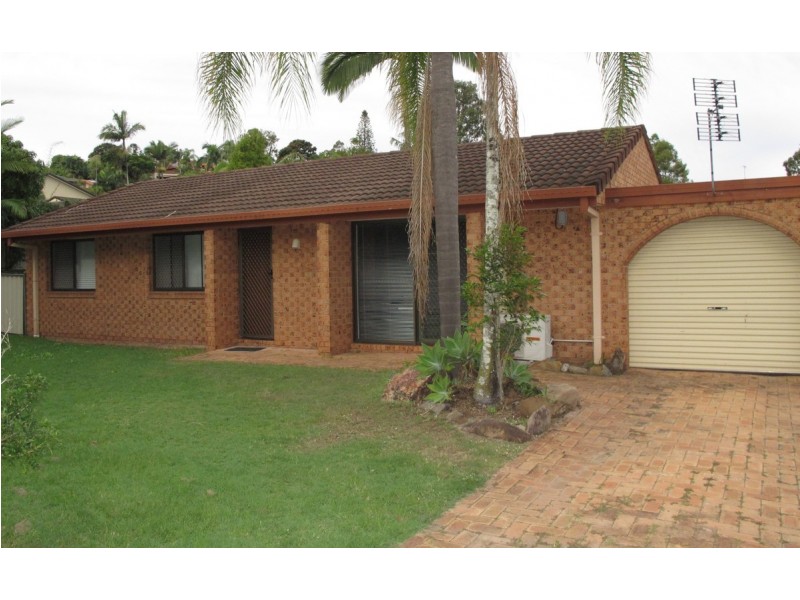 37 Plateau Crescent, Carrara QLD 4211