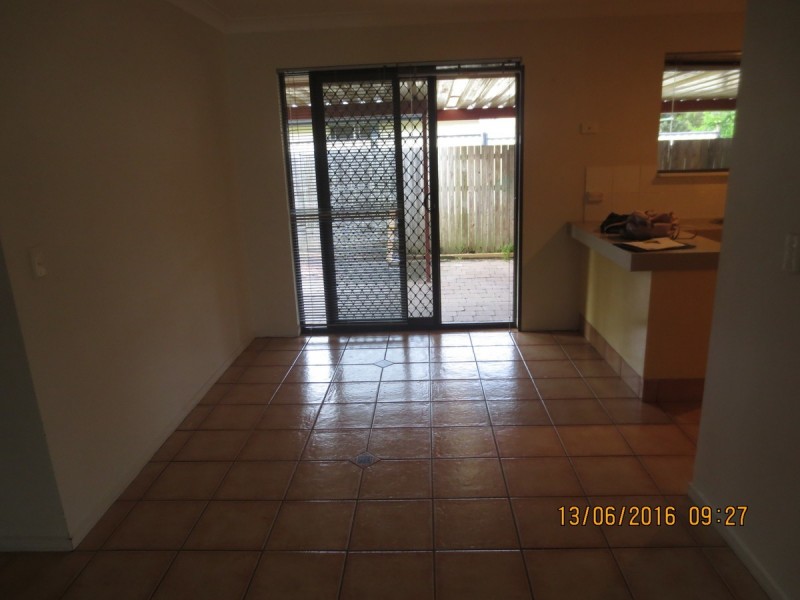 37 Plateau Crescent, Carrara QLD 4211