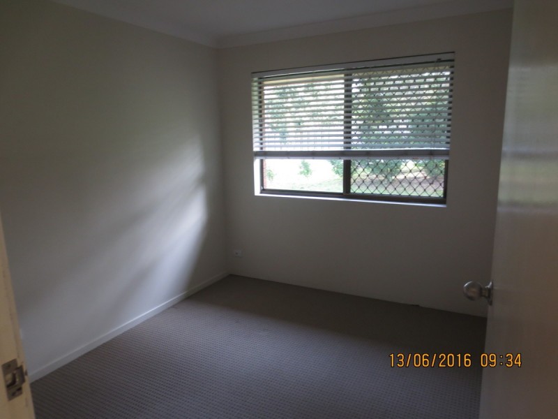 37 Plateau Crescent, Carrara QLD 4211