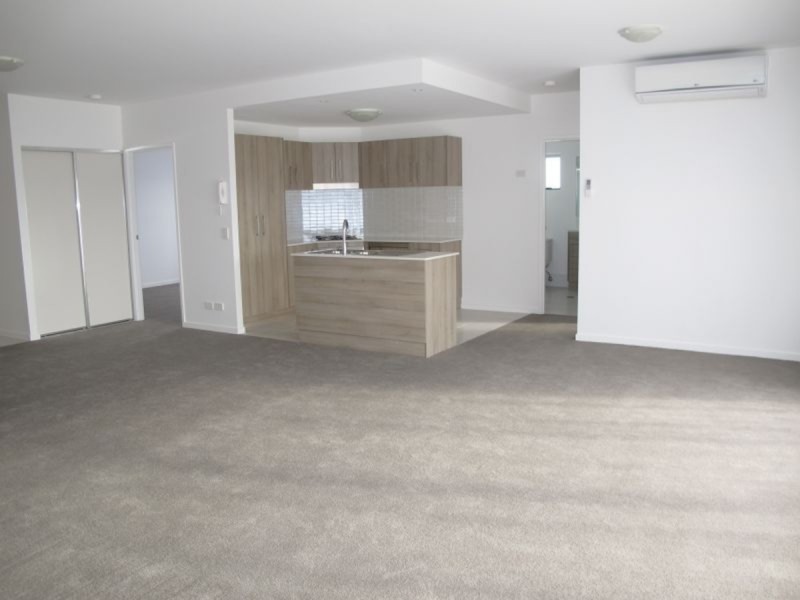 64/1 Boulton Drive, Nerang QLD 4211