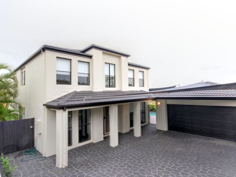 7 Bellavista Close, Highland Park QLD 4211