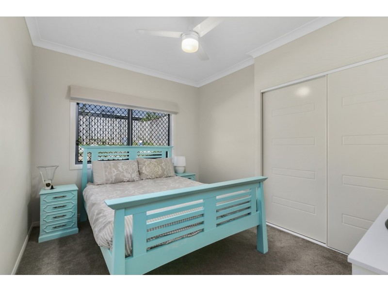 1 Sunbird Court, Gilston QLD 4211