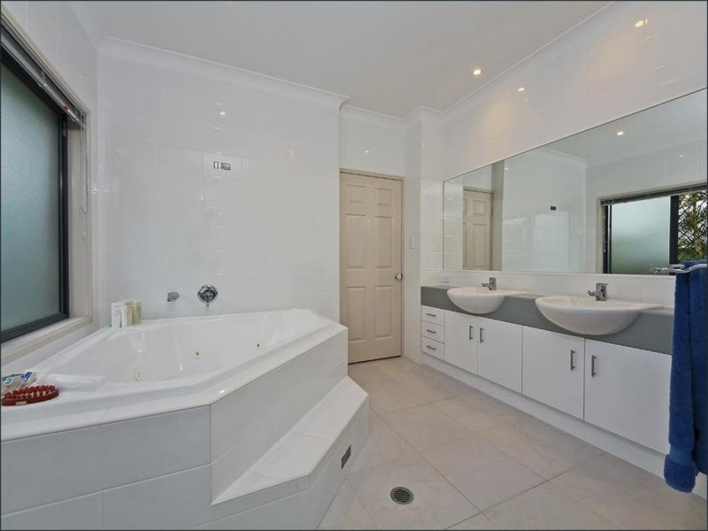 12 Koel Drive, Gilston QLD 4211