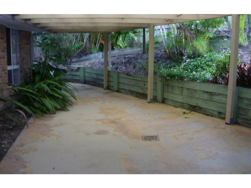 5 Minugh Court, Carrara QLD 4211