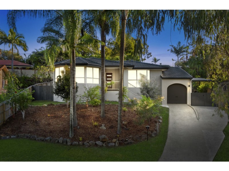 11 Marble Drive, Carrara QLD 4211