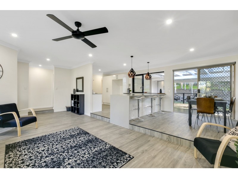 11 Marble Drive, Carrara QLD 4211