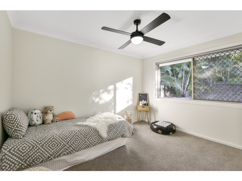 11 Marble Drive, Carrara QLD 4211