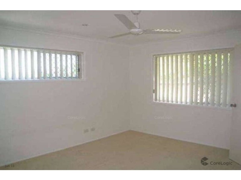 4 Kanni Court, Ashmore QLD 4214