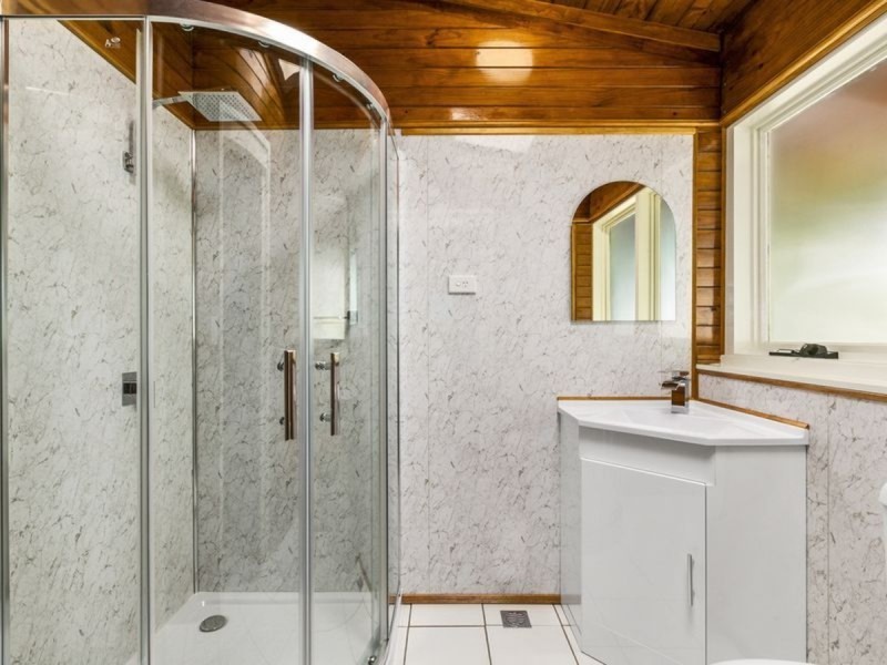 11 Winderadeen Court, Nerang QLD 4211