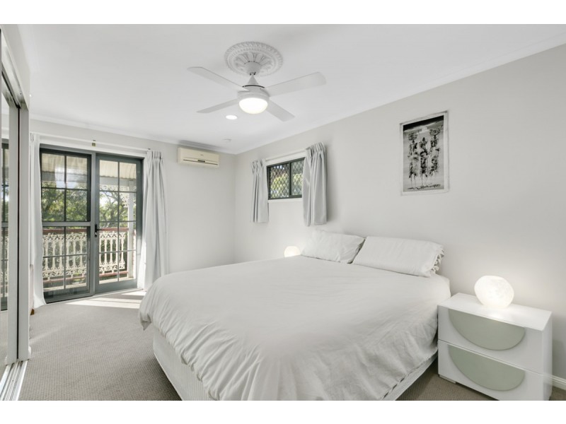 4/61 Paddington Drive, Carrara QLD 4211