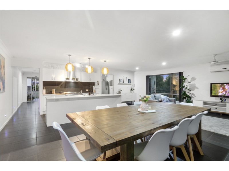 4 Pitta Court, Gilston QLD 4211