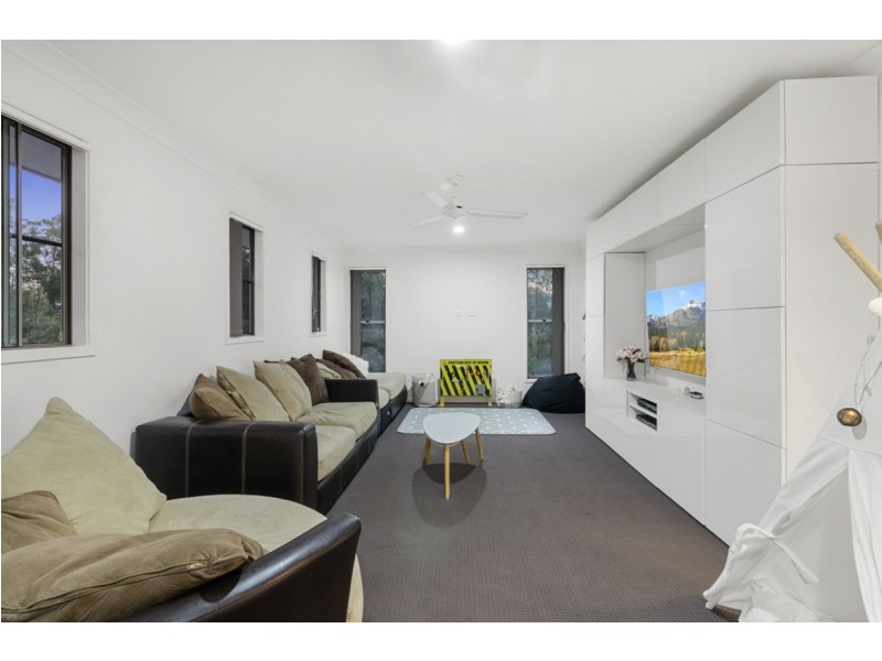 4 Pitta Court, Gilston QLD 4211