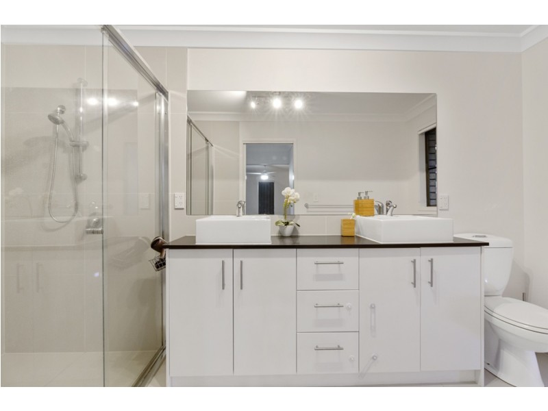 4 Pitta Court, Gilston QLD 4211