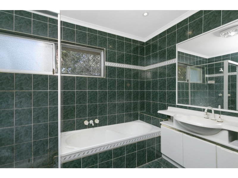 22-24 Lutana Street, Nerang QLD 4211