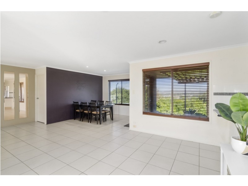 12 Andamooka Avenue, Worongary QLD 4213