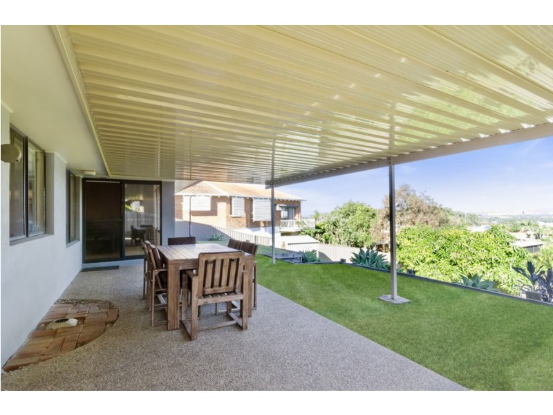 12 Andamooka Avenue, Worongary QLD 4213