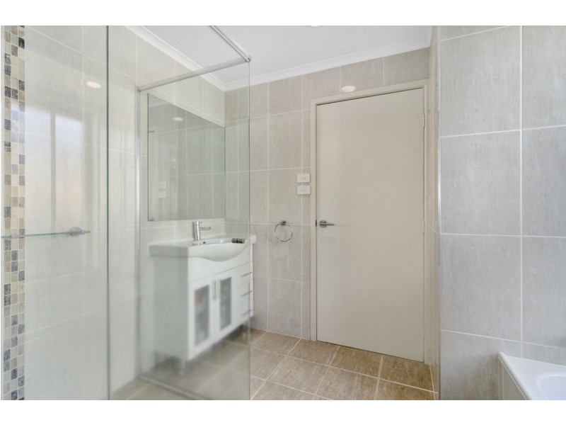 12 Andamooka Avenue, Worongary QLD 4213