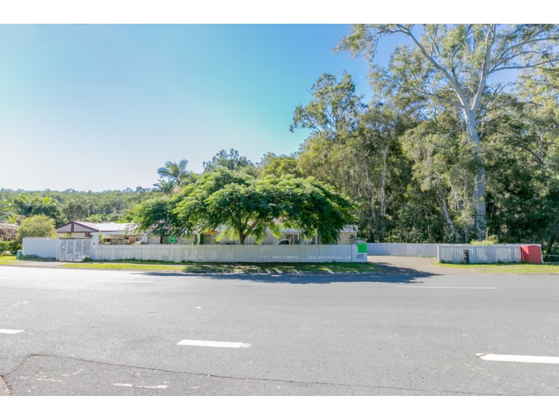 27 Yarrayne Road, Nerang QLD 4211