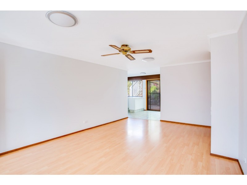 1/23 Richard Crescent, Highland Park QLD 4211