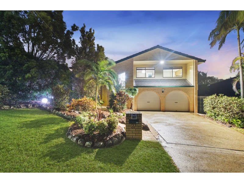37 Baroona Street, Rochedale South QLD 4123