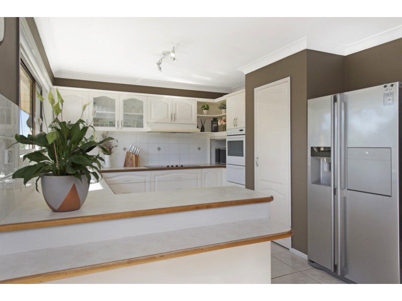 37 Baroona Street, Rochedale South QLD 4123