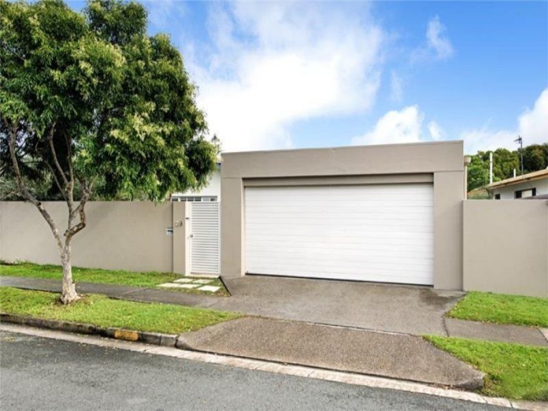 25 Brindisi Avenue, Surfers Paradise QLD 4217