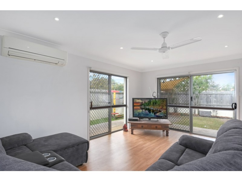 230 Bayview Street, Runaway Bay QLD 4216