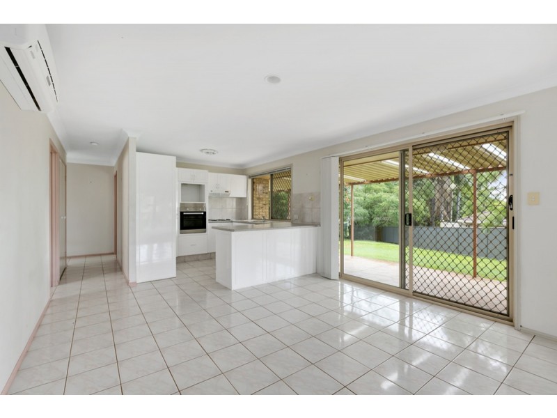 86 Petherbridge Avenue, Merrimac QLD 4226