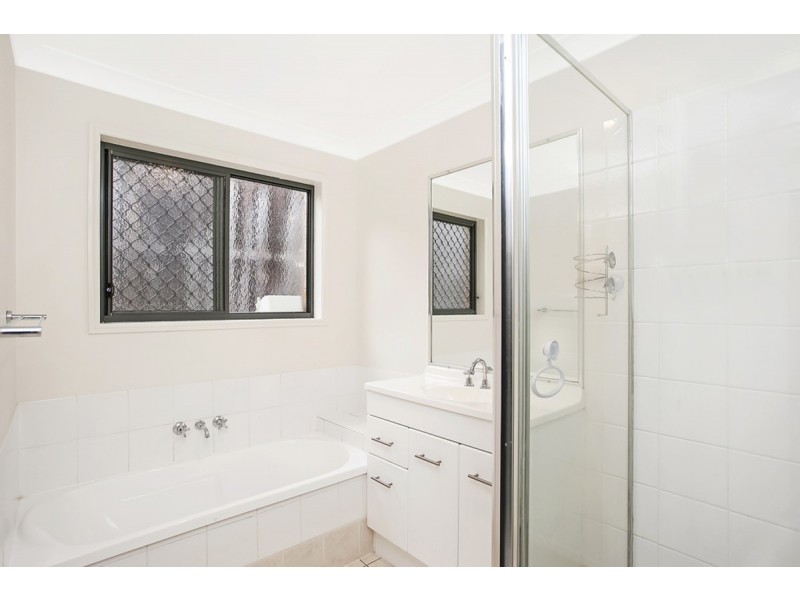 8 Marlee Jayne Close, Nerang QLD 4211